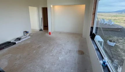 Flooring Installation@1x